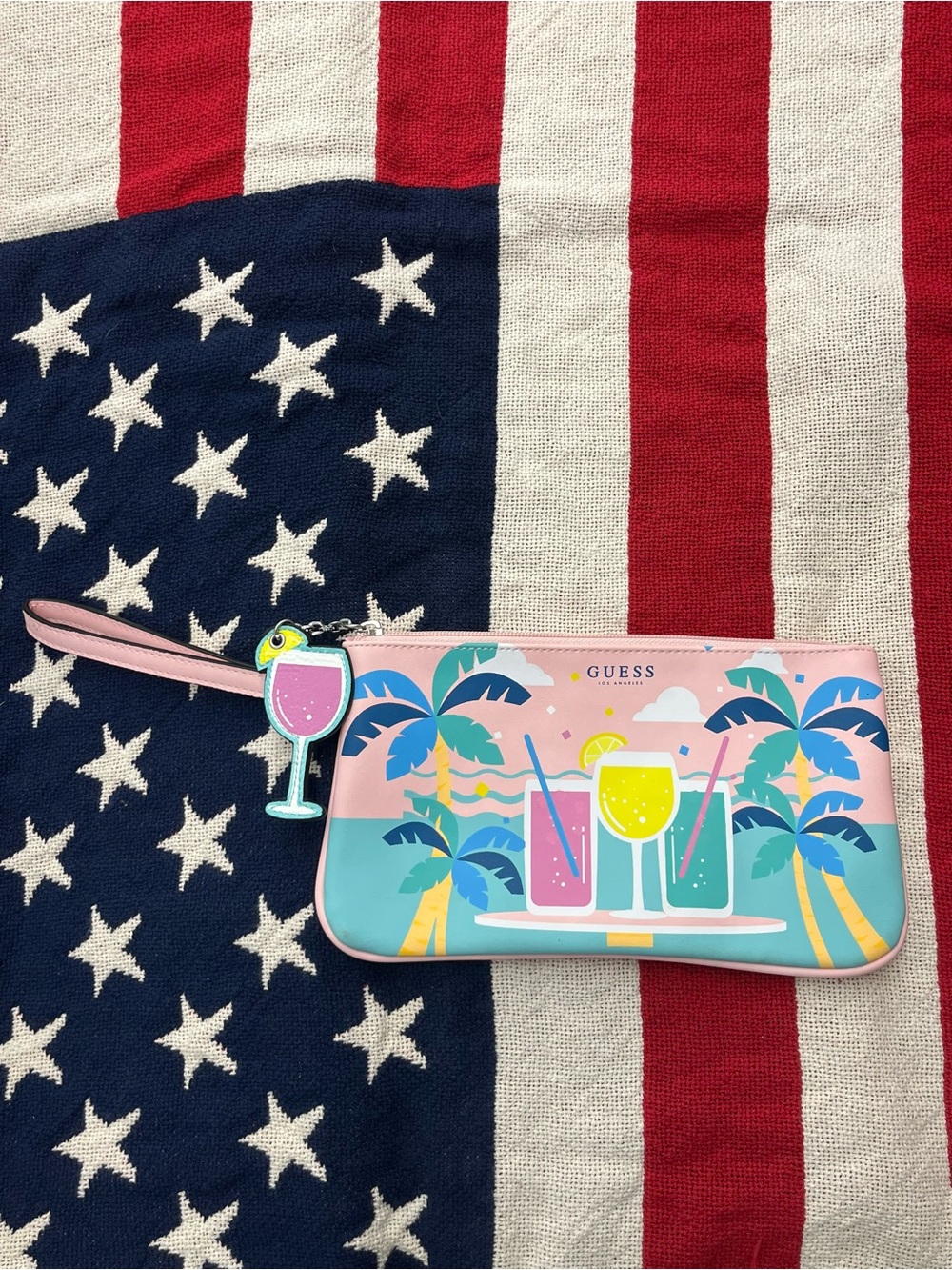 Guess Cosmetic Bag Pouch Cosmetic Bag Pouch Wristlet Tropical Drink Print